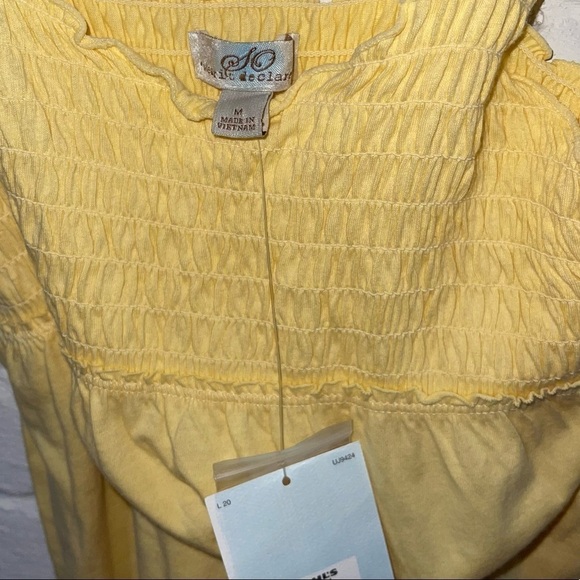 SO Yellow Top M NWT - Picture 3 of 3